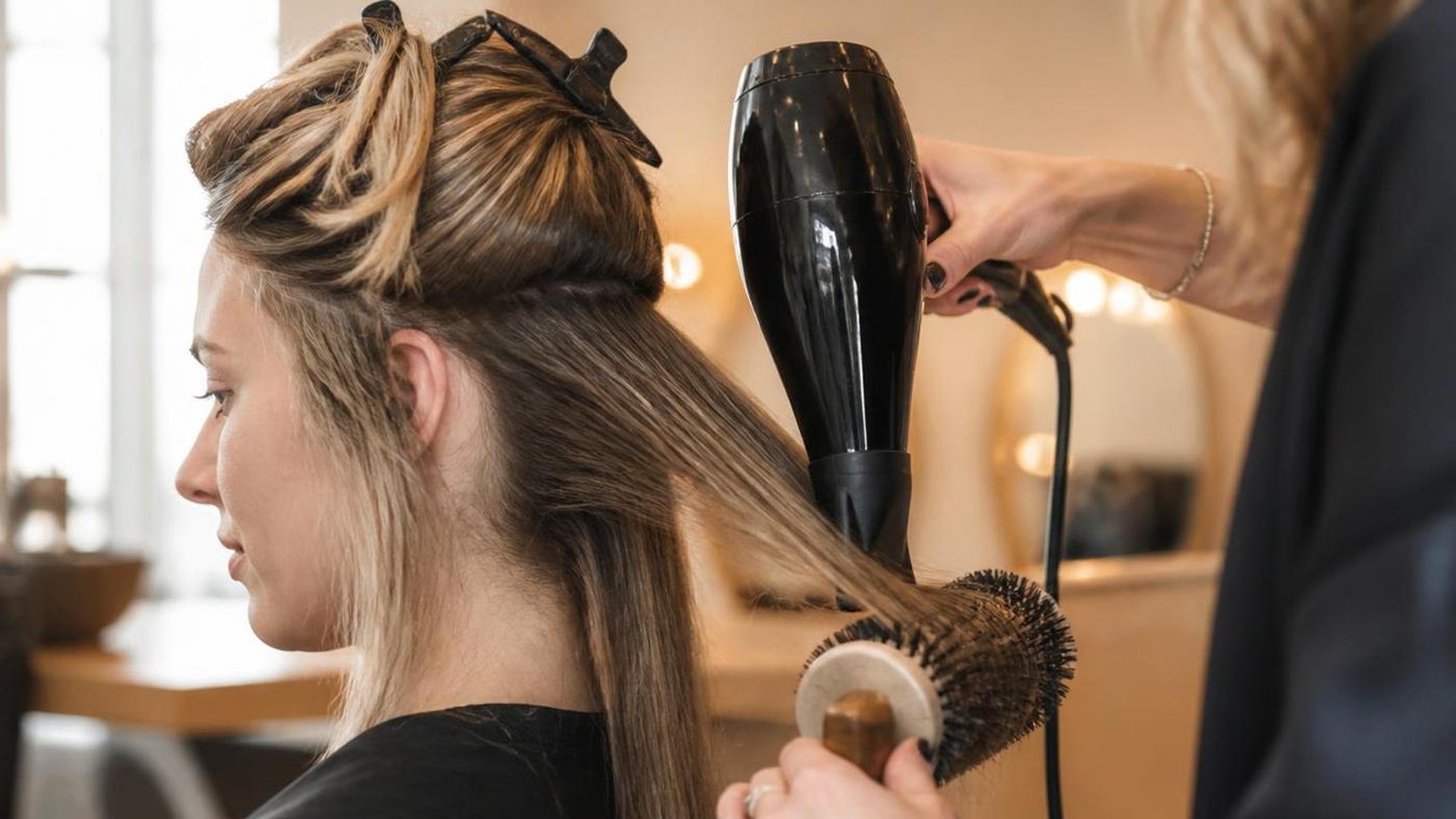 How salon memberships work, and when they backfire — shown step by step in this guide